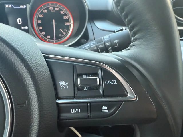 Suzuki Swift AllGrip DualJet Flash