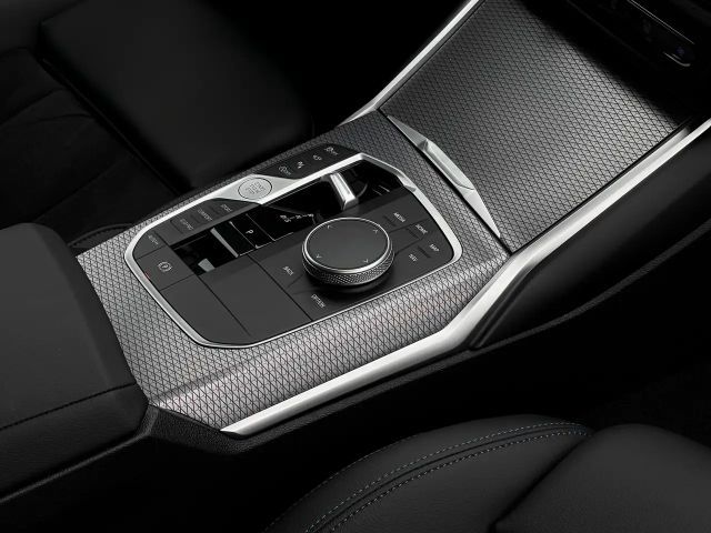 BMW 330 330i M-Sport Sedan xDrive