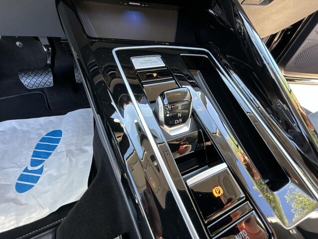 Volkswagen Golf 1.5 eTSI Business DSG