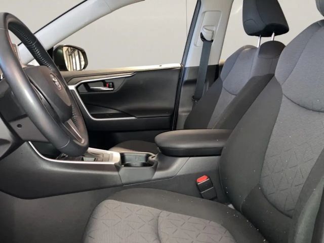 Toyota RAV4 Hybride Team D