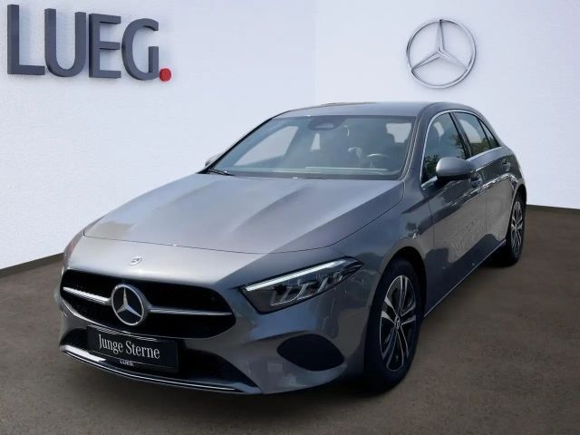 Mercedes-Benz A 180 Progressive