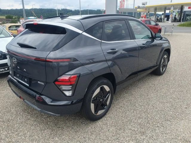 Hyundai Kona 64 kWh Electric