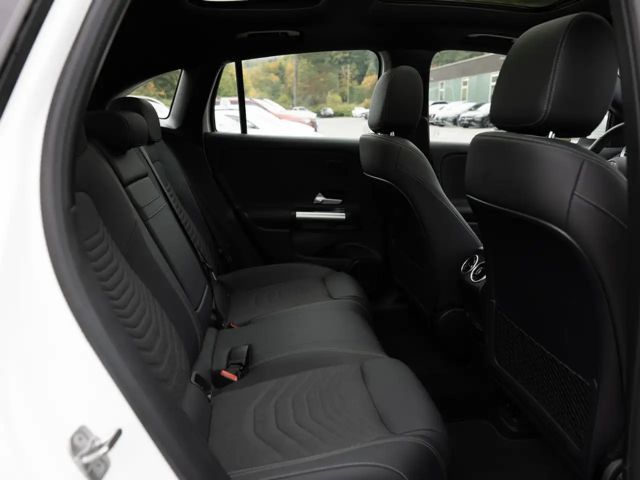 Mercedes-Benz EQA 350 4MATIC Progressive