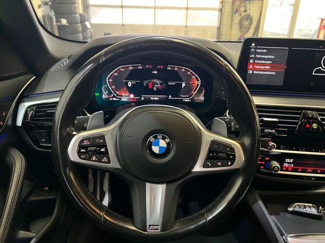 BMW 530 530d M-Sport xDrive