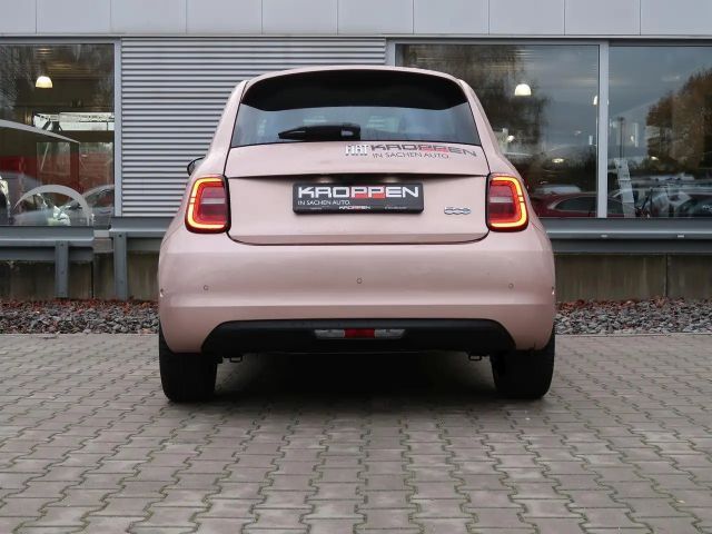 Fiat 500e 42 kWh La Prima