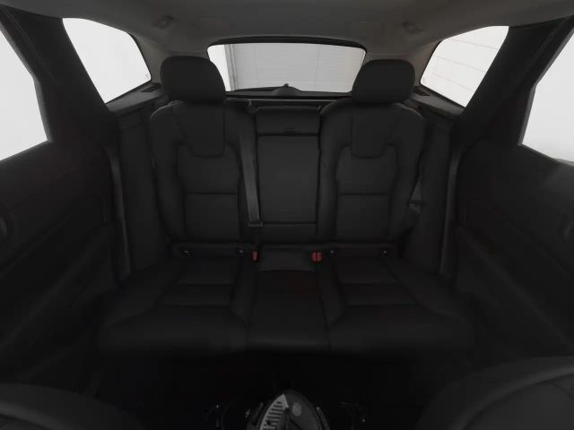 Volvo XC60 AWD Dark Plus