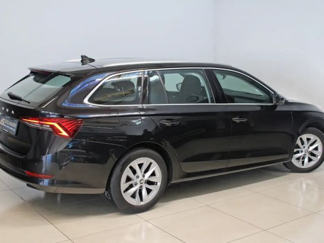 Skoda Octavia 2.0 TDI Combi Style Style