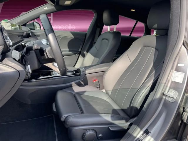 Mercedes-Benz CLA 200 Shooting Brake