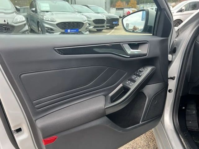 Ford Focus EcoBoost ST Line Wagon