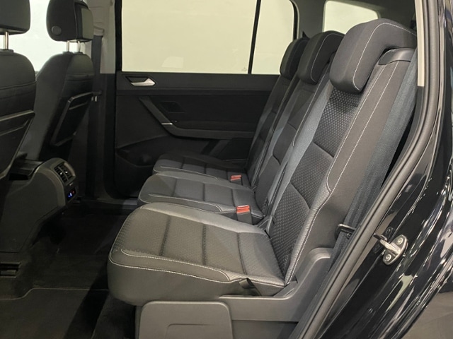 Volkswagen Touran 1.5 TSI DSG