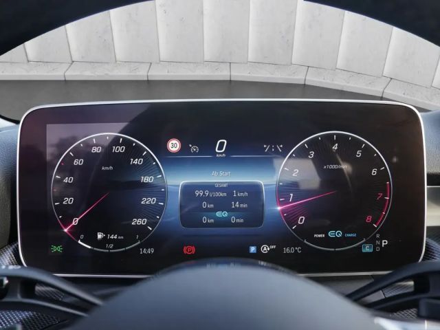 Mercedes-Benz C 180 AVANTGARDE Sedan