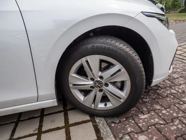 Volkswagen Golf 1.5 TSI Golf VIII Life