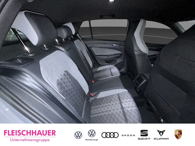 Volkswagen Golf Golf VIII R-Line