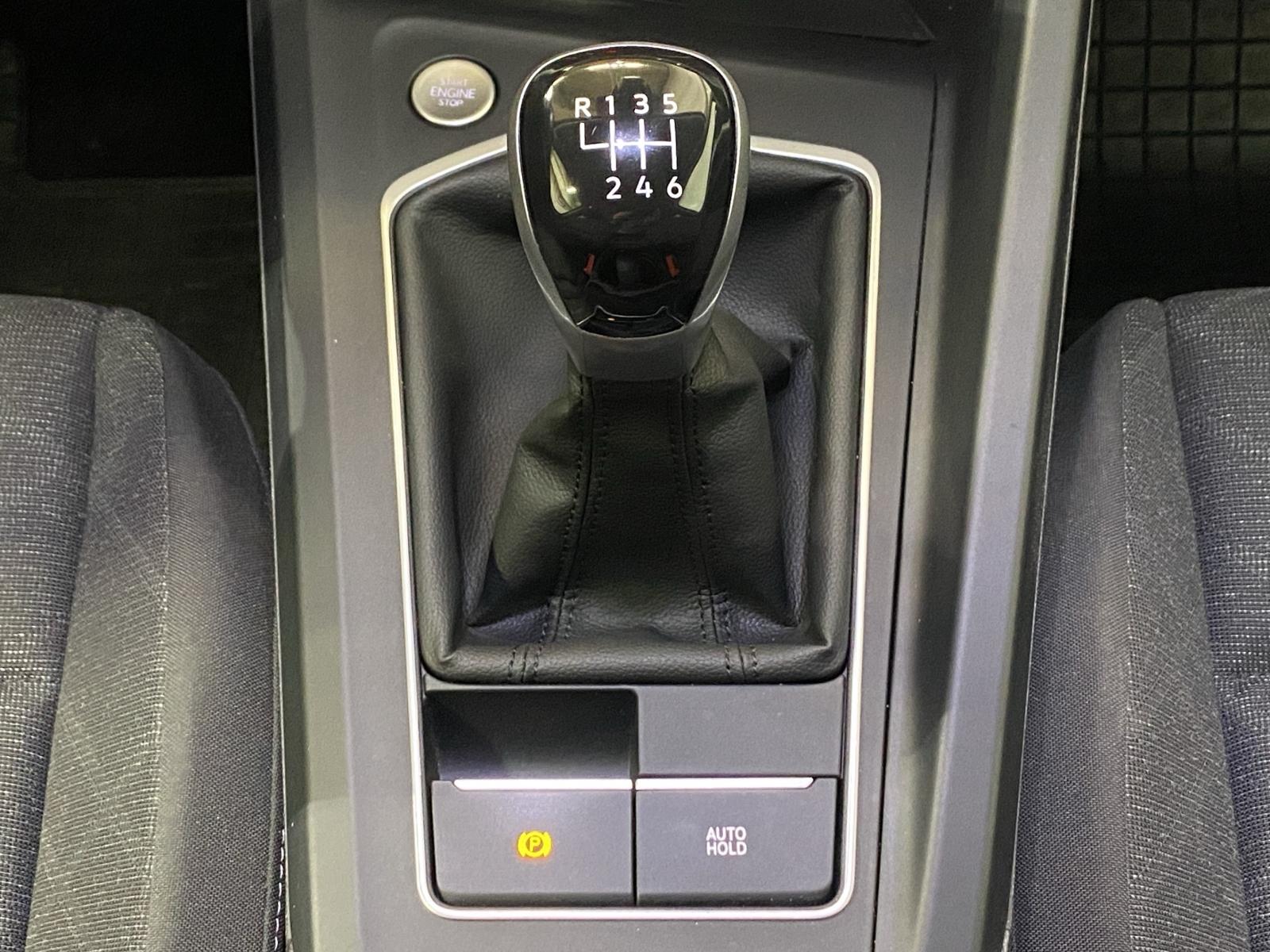 Volkswagen Golf 1.5 TSI Golf VIII Life