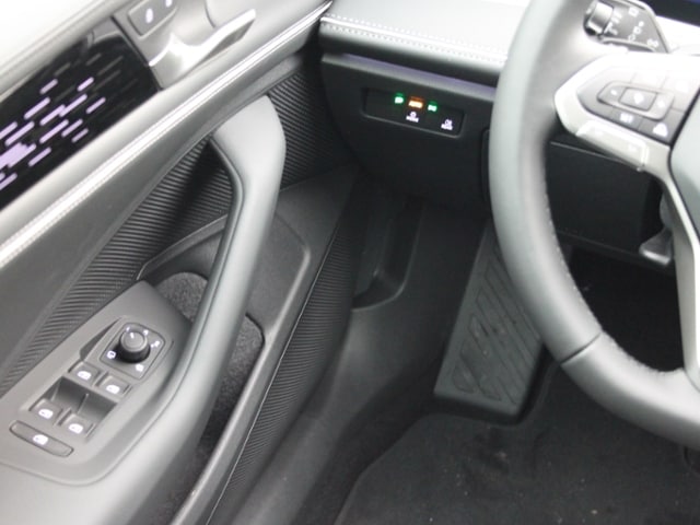 Volkswagen Passat 2,0 l TDI SCR 110 kW (150 PS) 7-Gang-Doppelkupplungsgetrie KLIMA LED NAVI ALU