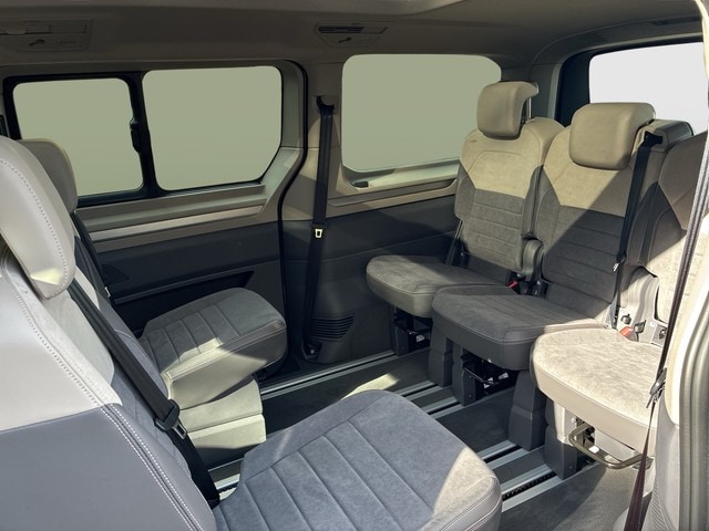 Volkswagen Multivan 2.0 TDI Lang Style T7