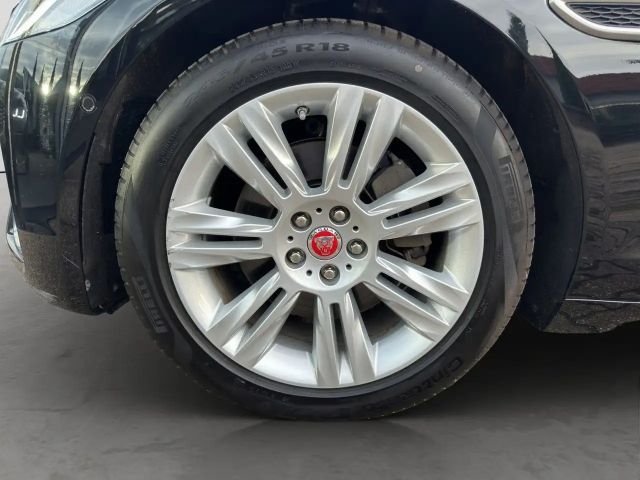 Jaguar XF AWD D200 S