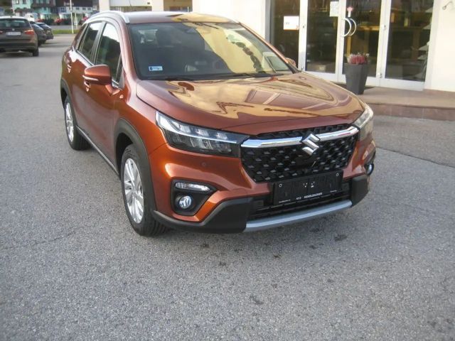 Suzuki S-Cross AllGrip Flash Hybrid
