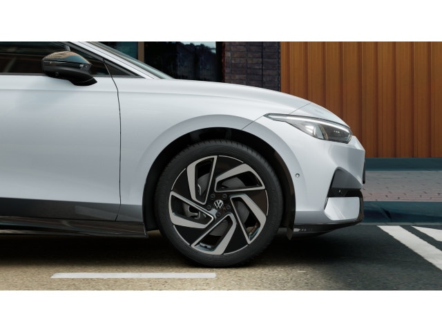 Volkswagen ID.7 IQ.Drive Pro Tourer