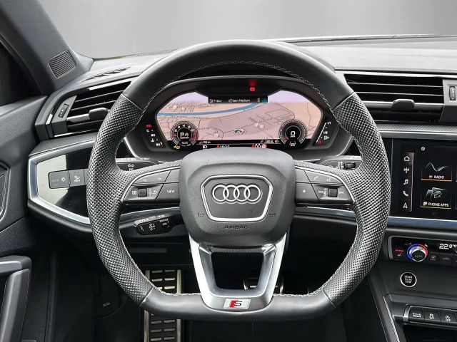 Audi Q3 35 TFSI S-Line