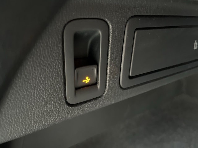 Volkswagen Tiguan 2.0 TDI 4Motion DSG Sport