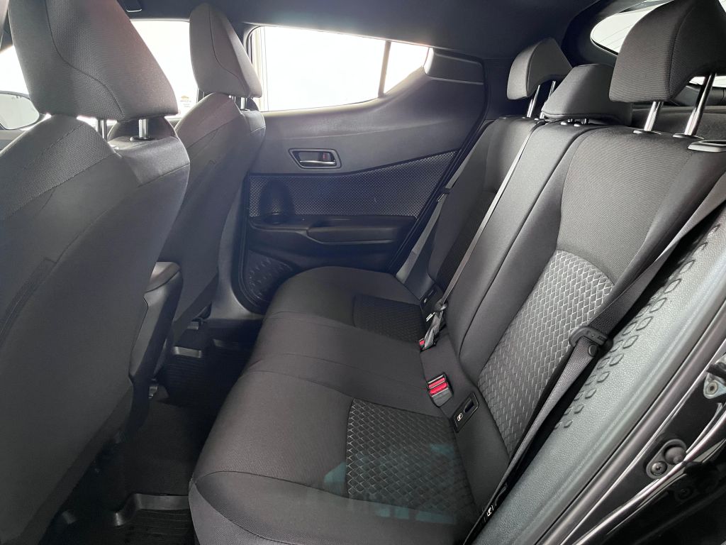 Toyota C-HR 5-deurs Basis