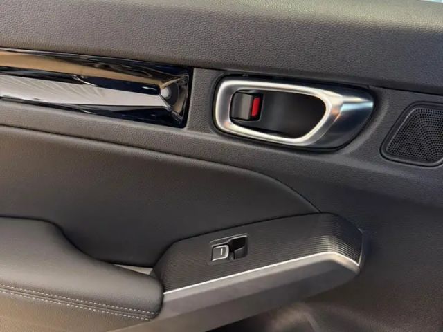 Honda Civic Advance e:HEV