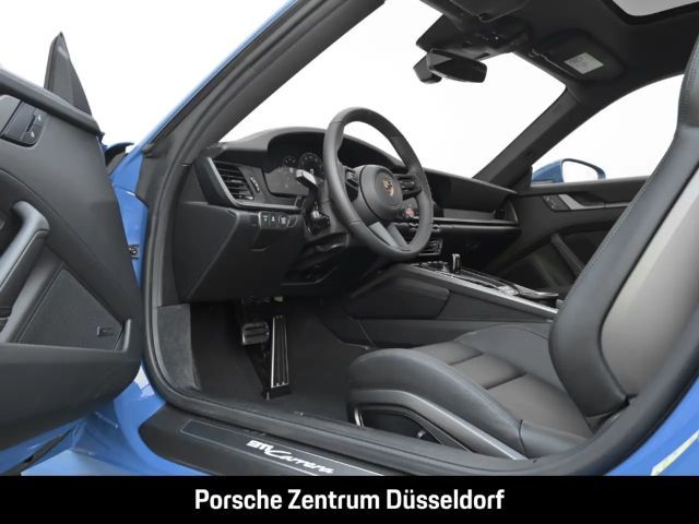 Porsche 992 Carrera Coupé