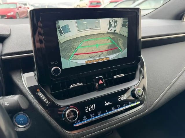 Toyota Corolla Hybride Team D