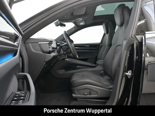 Porsche Macan 4