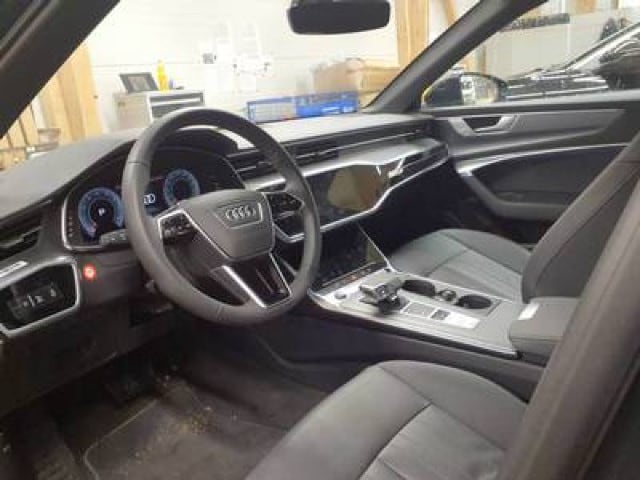 Audi A6 45 TFSI Avant Quattro S-Tronic