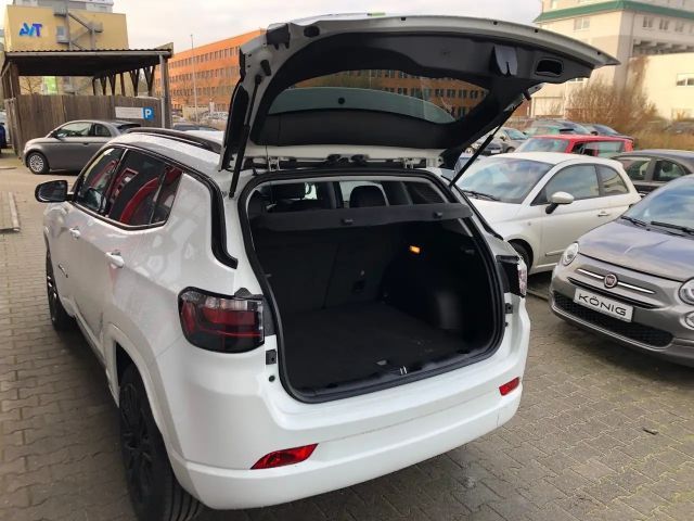 Jeep Compass Altitude