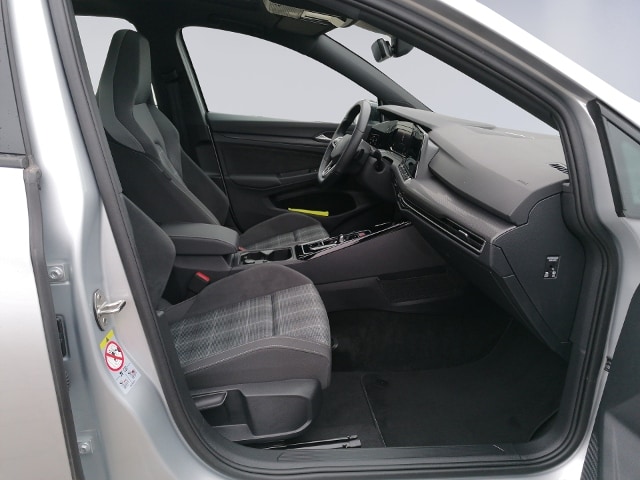 Volkswagen Golf DSG Golf VIII Style