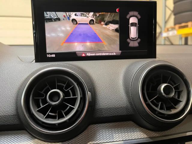 Audi Q2 30 TFSI S-Line