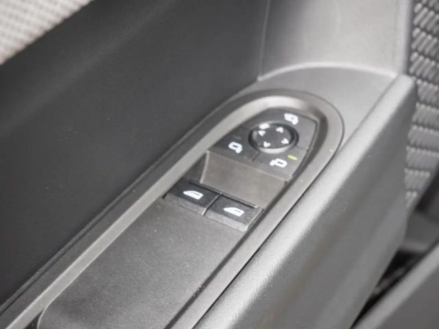 MINI Cooper Favoured Trim LED+HUD+NAVI+PDC+KEYLE