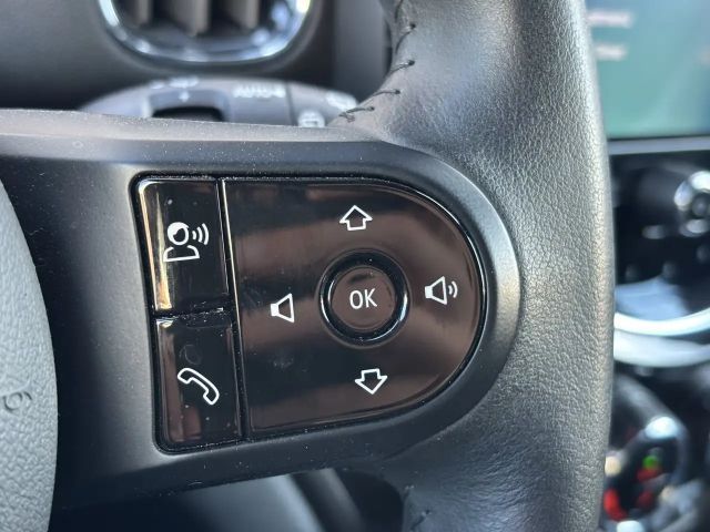 MINI Cooper Countryman DKG Classic Trim el. Heckklappe Navi