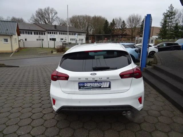 Ford Focus EcoBoost ST Line