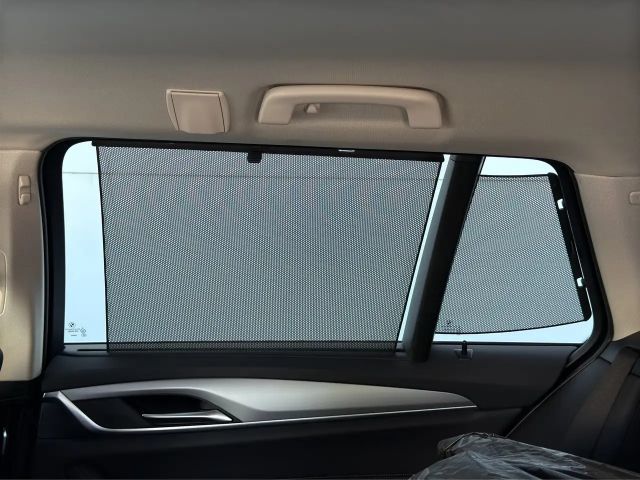 BMW 520 *** ALLRAD *** NP 74.000 *** STANDHEIZUNG *** -50%