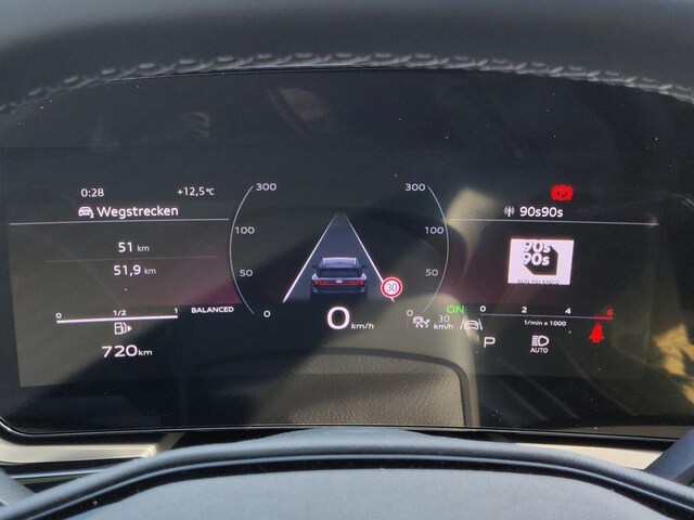 Audi A6 Avant Quattro S-Tronic