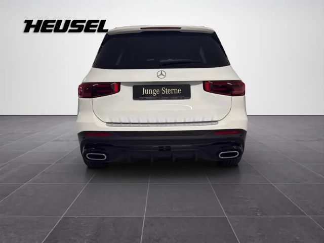 Mercedes-Benz GLB 180 AMG Line