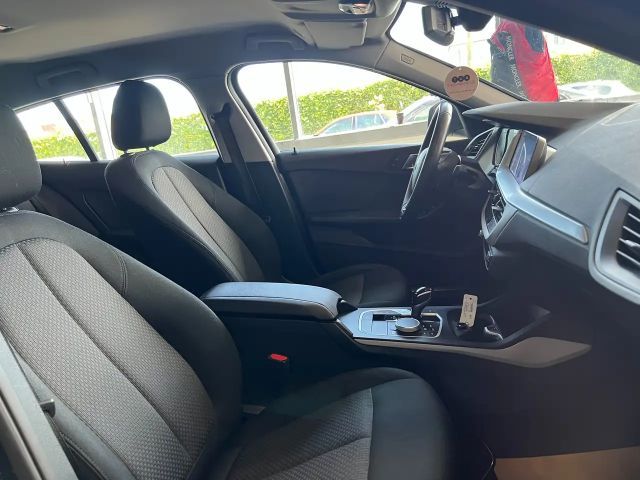 BMW 116 116d Advantage pakket