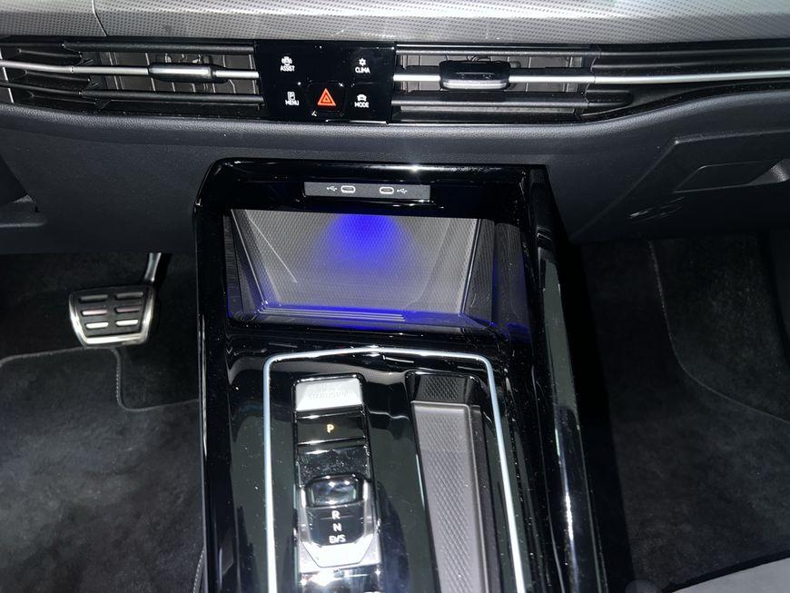 Volkswagen Golf 1.5 eTSI DSG Style