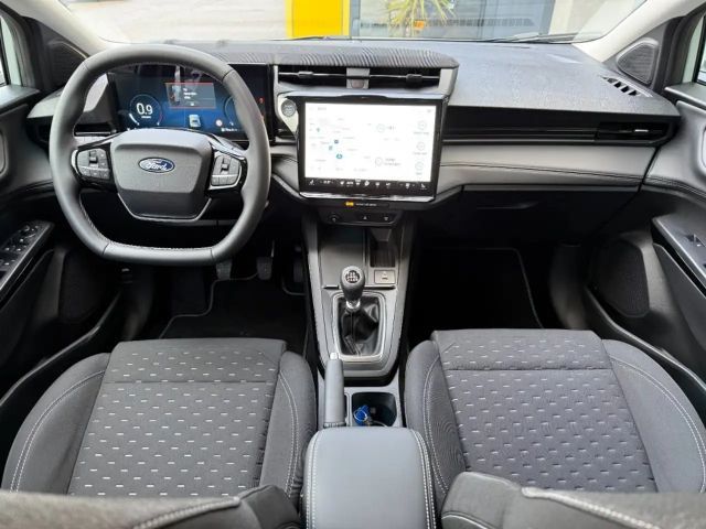 Ford Puma EcoBoost Titanium