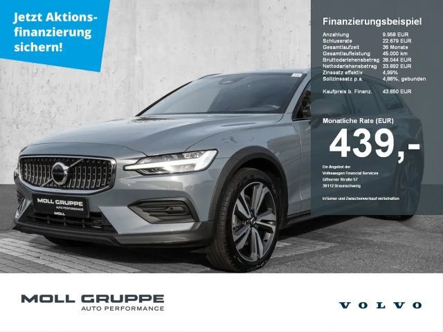 Volvo V60 Cross Country AWD Plus