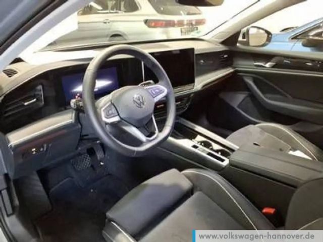 Volkswagen Passat 1.5 eTSI DSG Variant