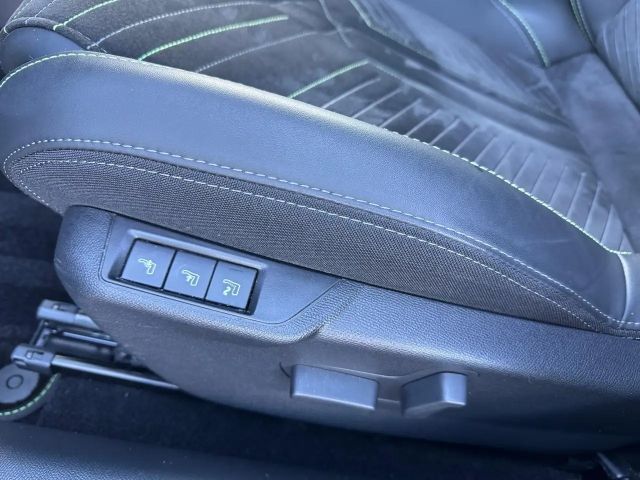 Peugeot 2008 EAT8 GT-Line PureTech