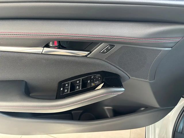 Mazda 3 Homura SkyActiv e-Skyactiv