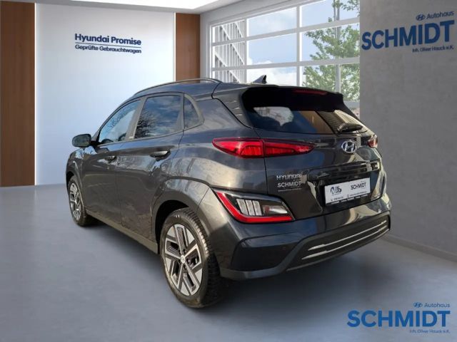 Hyundai Kona 64 kWh Electric Prime