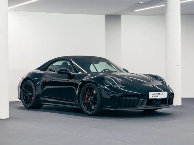 Porsche 911 4 Cabrio Carrera Coupé GTS