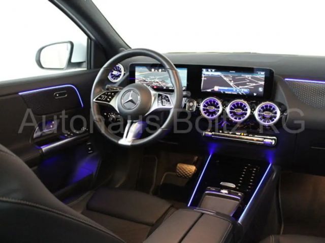 Mercedes-Benz GLA 180 Progressive